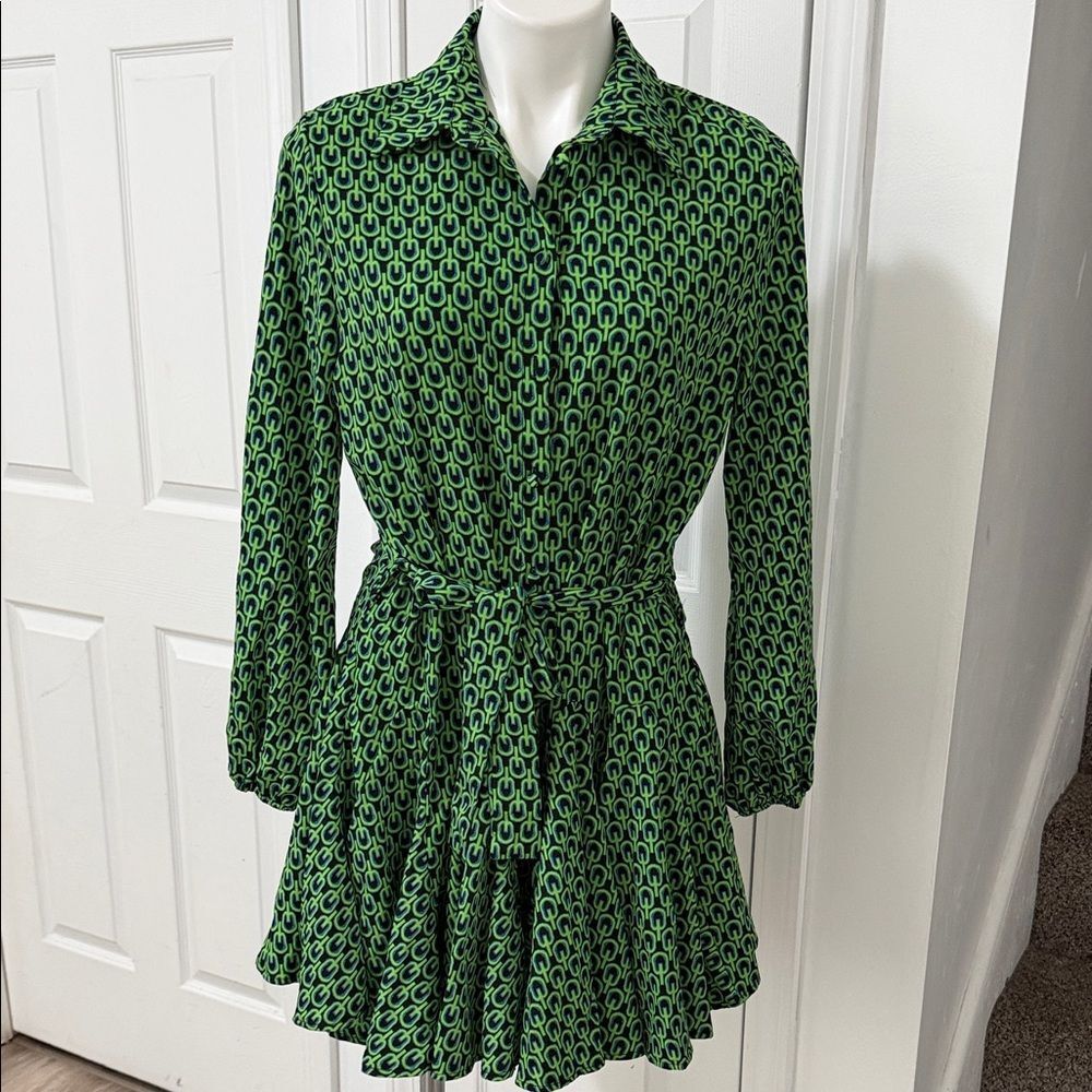 Q2 Green and Black Patterned Long Sleeve Mini Dress Size 38